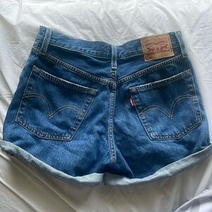 Levi 501 Shorts Button Up